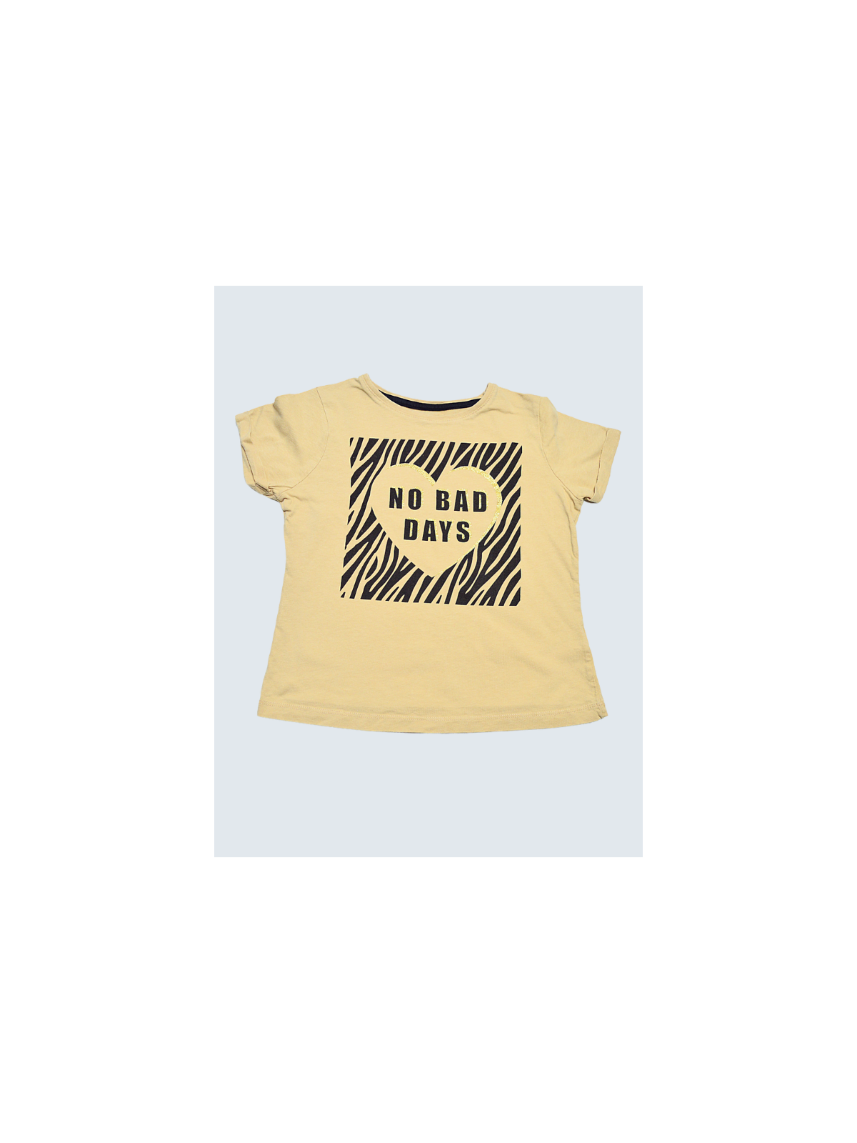 T-Shirt d'occasion Primark 10 Ans pour fille.